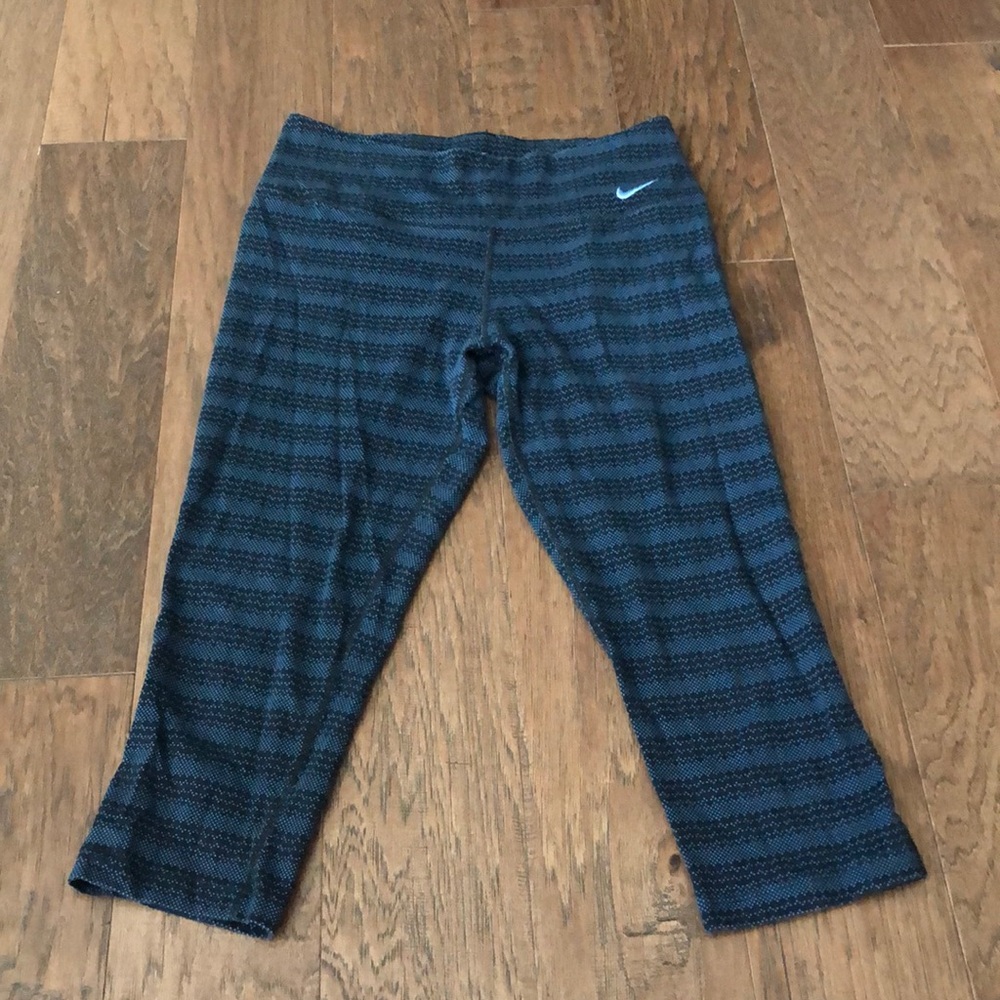 cropped blue and black nike leggings